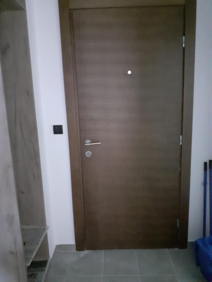 Apartman Milmari P88 كوباونيك المظهر الخارجي الصورة